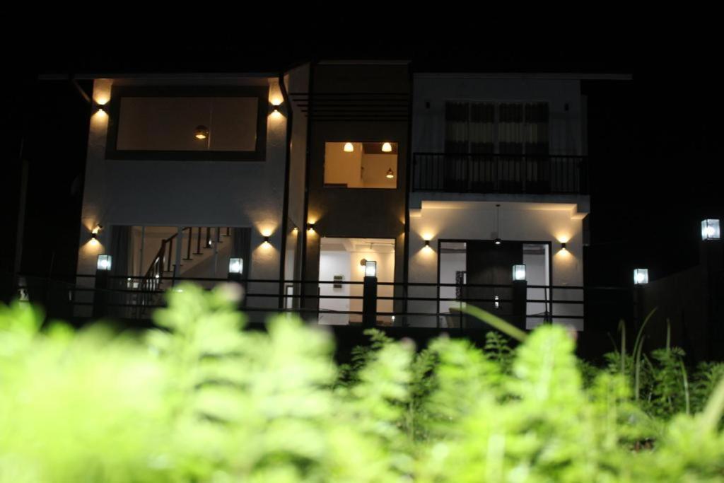 Ivy Bungalow 努沃勒埃利耶 外观 照片