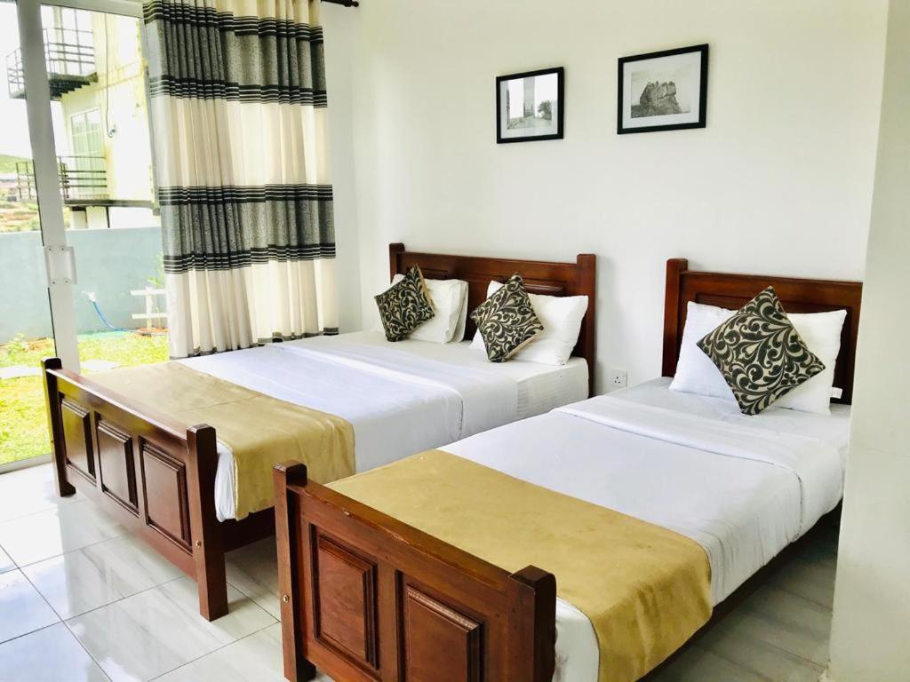 Ivy Bungalow 努沃勒埃利耶 外观 照片