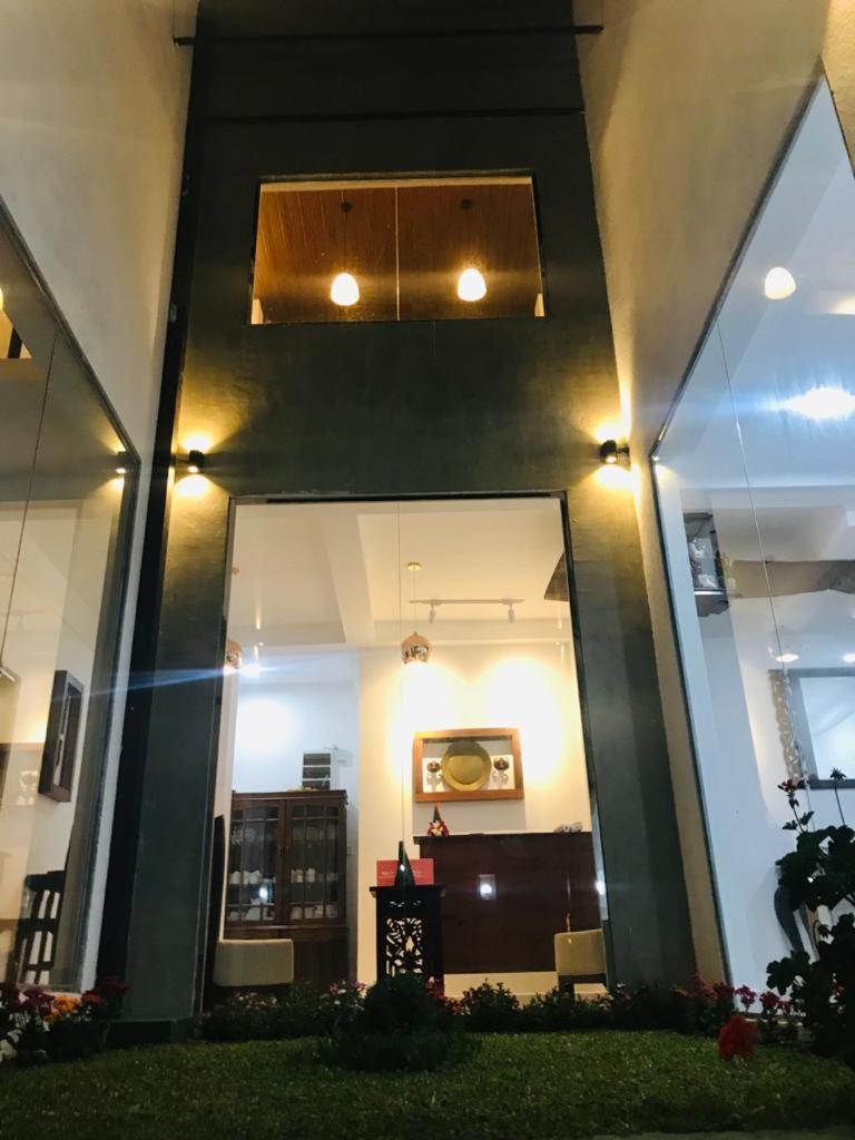 Ivy Bungalow 努沃勒埃利耶 外观 照片